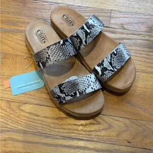 NWT Cliffs by White Mountain Tionna Snakeskin Slides Sz 8.5